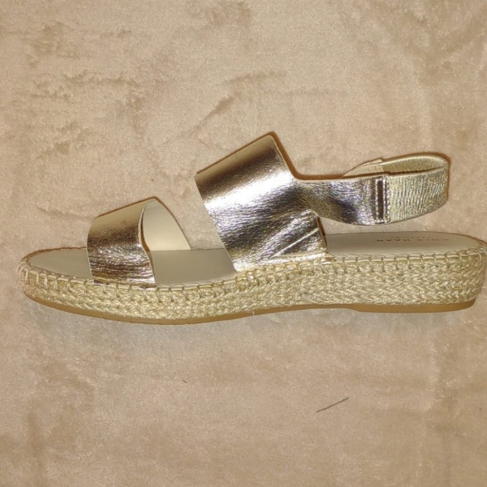 👣Cole Haan👣 Soft Gold Metallic  Cloudfeel Leather footwear - Picture 14 of 14